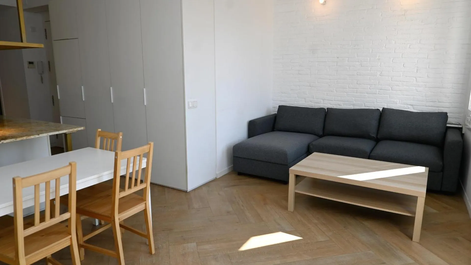 Apartment Homenfun Barcelona Plaza Joanic